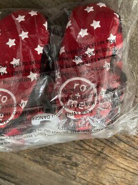 Ro + Me Buffalo Plaid Baby Shoes Red – 6–12 Months NWT